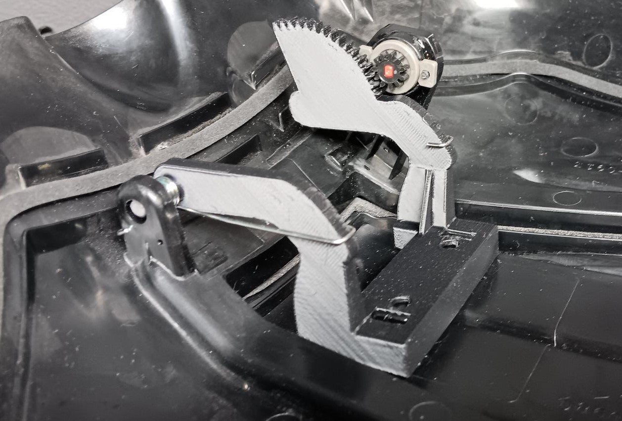 Kawasaki Concours 1400, GTR 1400 Tank storage repair hinge